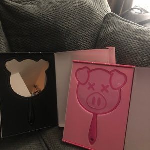 pig mirrors includeds one pink one black 🐽🐷